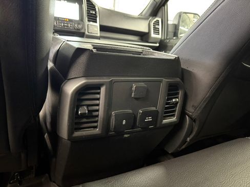 Used 2018 Ford F150 XLT w/ Equipment Group 302A Luxury image 33