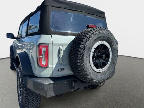 Used 2023 Ford Bronco Outer Banks w/ Sasquatch Package image 10