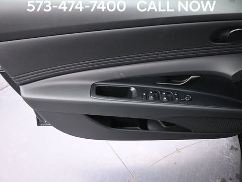 Used 2026 Hyundai Elantra Sport FWD image 11
