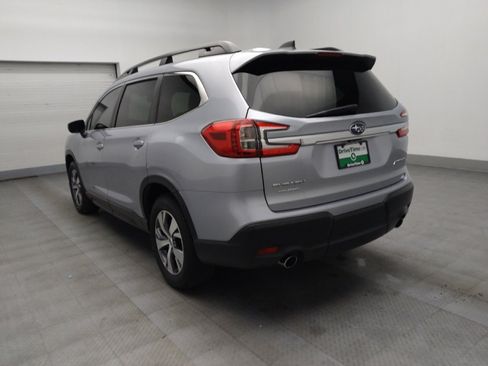 Used 2023 Subaru Ascent Premium image 5