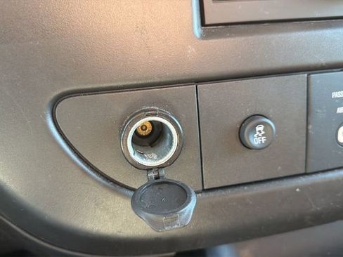 Certified 2024 GMC Savana 2500 w/ Driver Convenience Package image 30