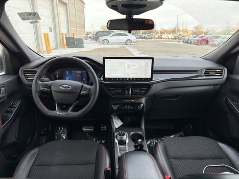 Used 2023 Ford Escape ST-Line w/ Tech Pack #1 image 13