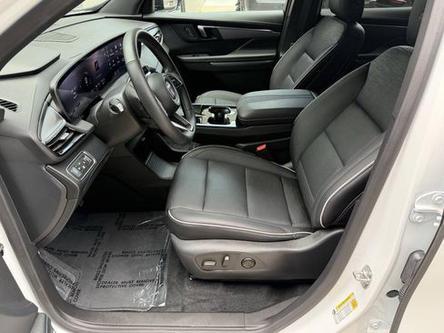 Used 2026 Buick Enclave Sport Touring AWD/4WD image 14