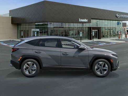 New 2026 Hyundai Tucson SEL Plus AWD/4WD image 7