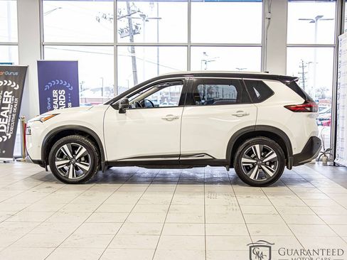 Used 2022 Nissan Rogue Platinum w/ Head-Up Display Package image 6