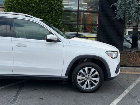 Used 2021 Mercedes-Benz GLE 350 w/ Premium Package image 23