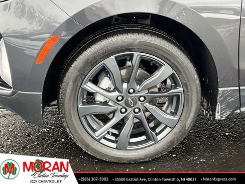 Certified 2022 Chevrolet Equinox RS w/ Infotainment Package image 11