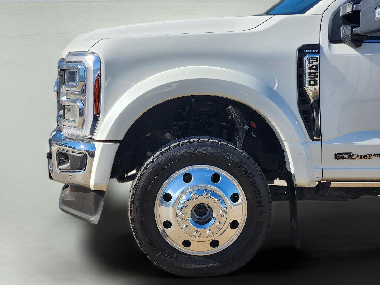 Used 2025 Ford F450 Lariat w/ Lariat Ultimate Package AWD/4WD image 9