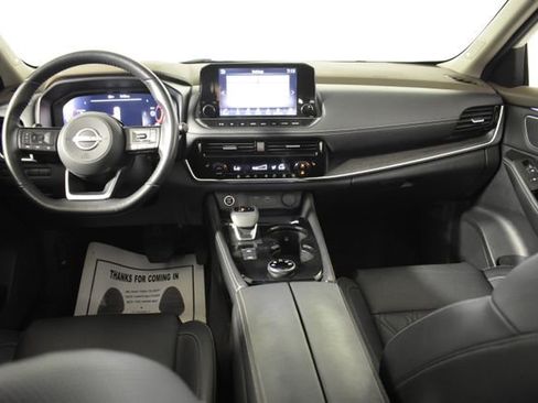 Used 2023 Nissan Rogue Platinum AWD/4WD image 24