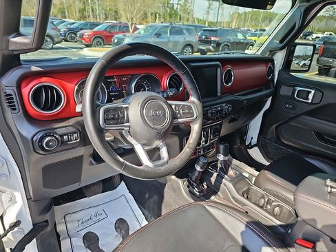 Used 2021 Jeep Wrangler Unlimited Rubicon w/ Xtreme Recon 35" Tire Package image 21