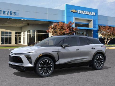 New 2026 Chevrolet Blazer EV RS image 2