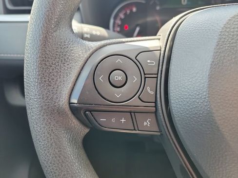 Used 2025 Toyota RAV4 LE AWD/4WD image 25