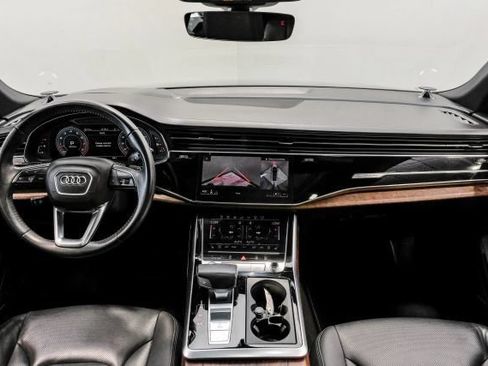 Used 2019 Audi Q8 Prestige w/ Year 1 Package AWD/4WD image 18