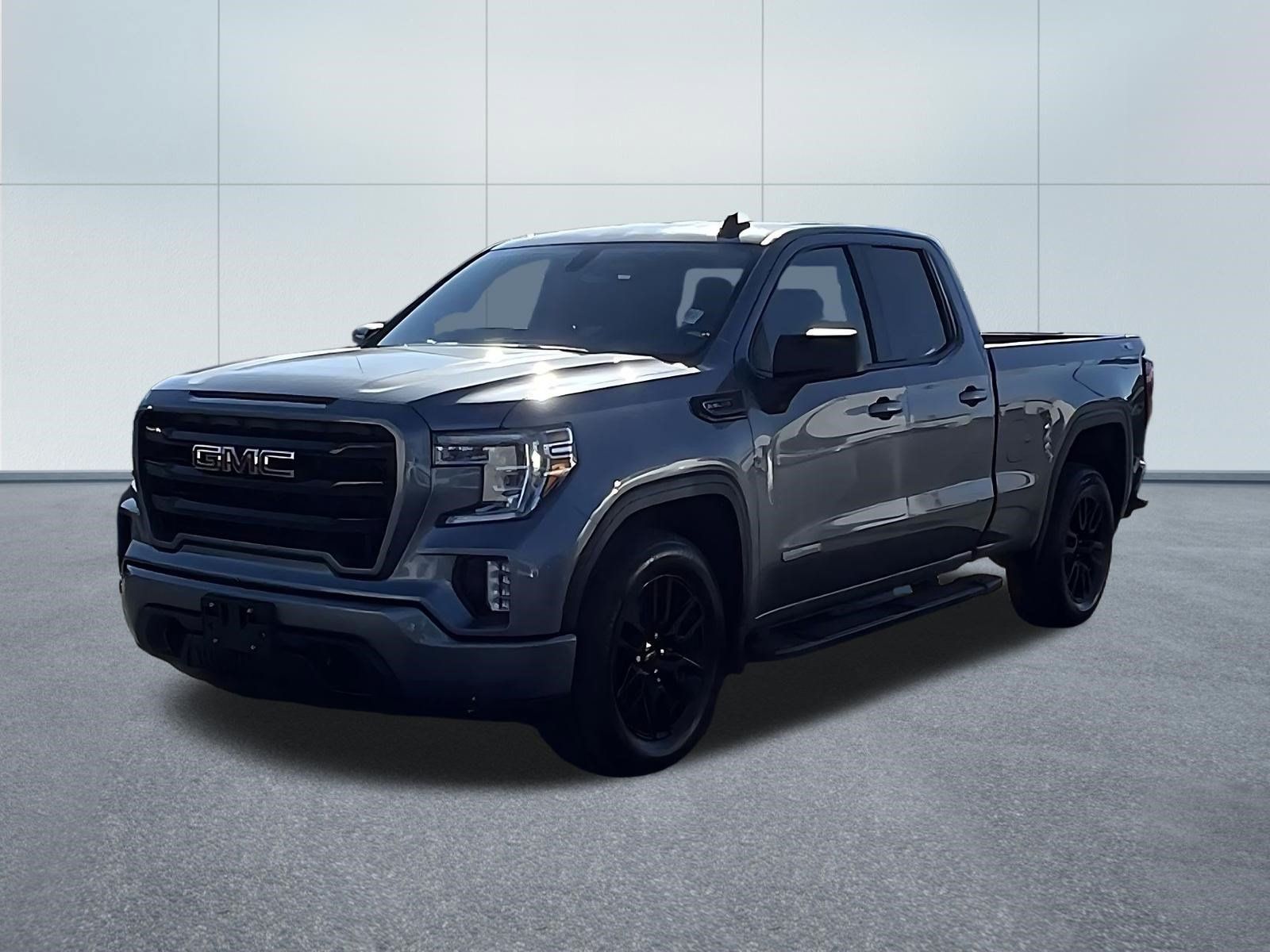 Used 2021 GMC Sierra 1500 Elevation w/ X31 Off-Road Package AWD/4WD image 3