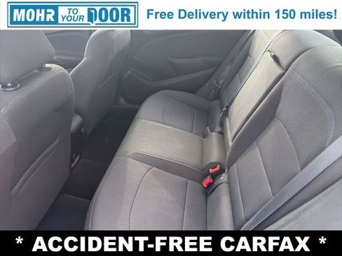 Used 2017 Chevrolet Cruze LT w/ Convenience Package image 32