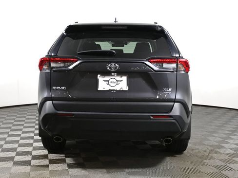 Used 2023 Toyota RAV4 XLE Premium AWD/4WD image 10