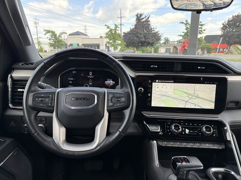 Used 2026 GMC Sierra 1500 Denali AWD/4WD image 14
