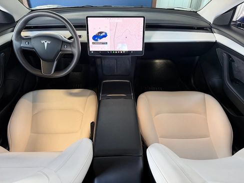 Used 2021 Tesla Model 3 Long Range AWD/4WD image 9