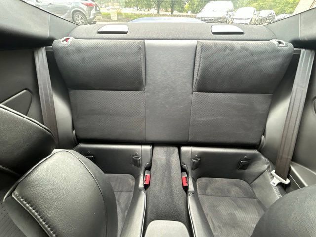 Used 2025 Toyota GR86 Premium w/ ALL Weather Mat Package (TMS) RWD image 29