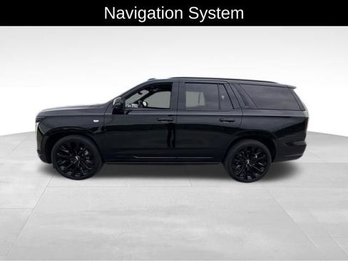 Certified 2025 Cadillac Escalade Sport w/ Touring Package AWD/4WD image 4