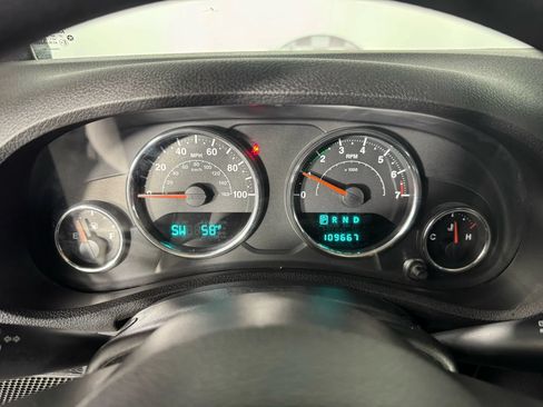 Used 2014 Jeep Wrangler Unlimited Sport AWD/4WD image 14