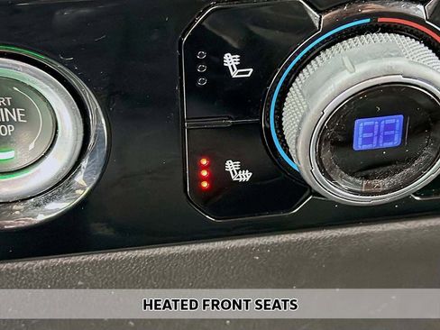 Used 2024 Chevrolet Silverado 1500 LT image 4