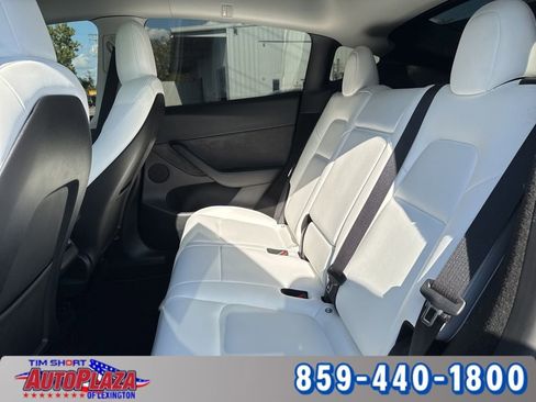 Used 2023 Tesla Model Y Long Range image 30