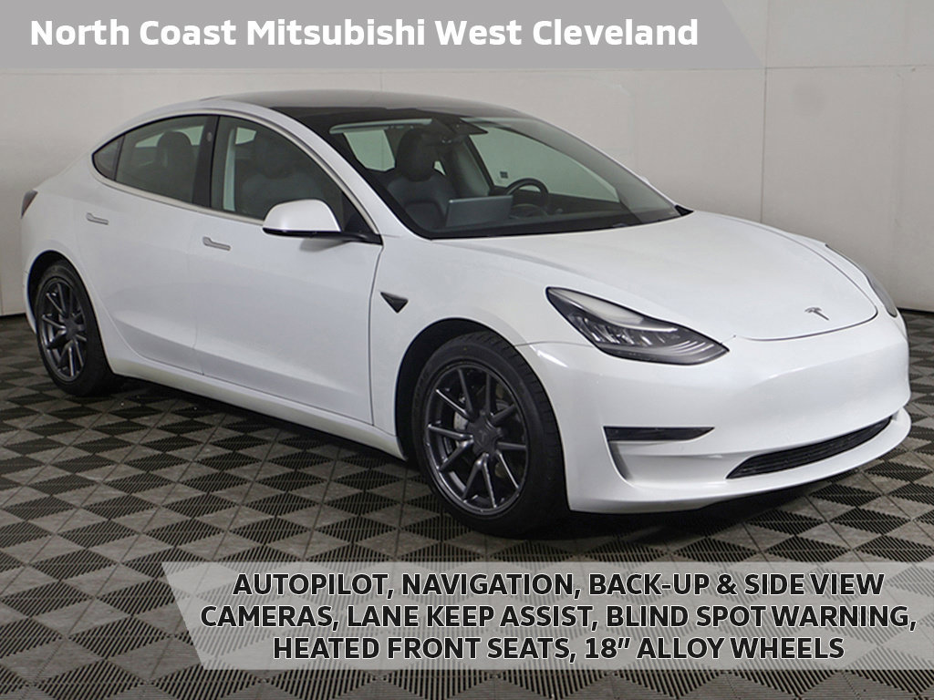 Used 2020 Tesla Model 3 Standard Range Plus RWD image 1