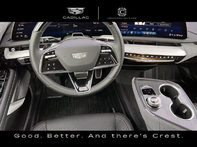 Used 2025 Cadillac Optiq Sport 2 w/ LPO, Floor Liner Package AWD/4WD image 13