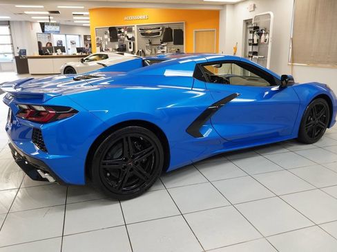 New 2026 Chevrolet Corvette Stingray Premium Conv w/ Battery Protection Package image 10