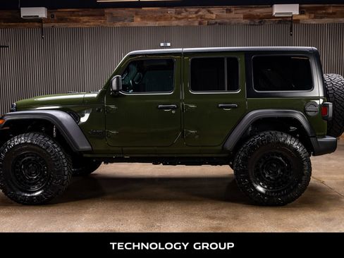 Used 2021 Jeep Wrangler Unlimited Sport AWD/4WD image 6