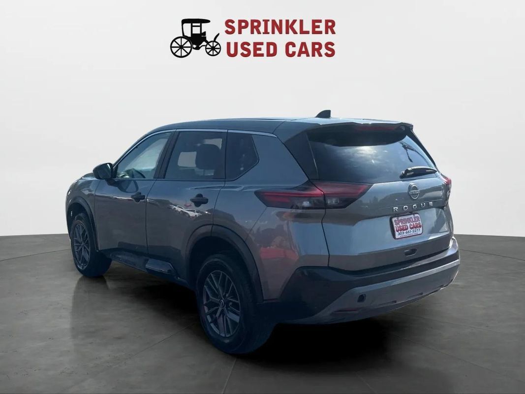 Used 2023 Nissan Rogue S FWD image 6