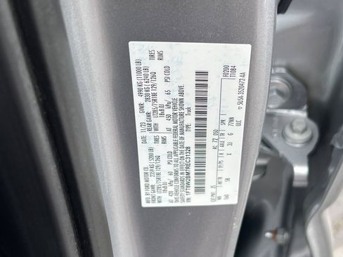 Certified 2024 Ford F250 Lariat w/ Tremor Off-Road Package image 28