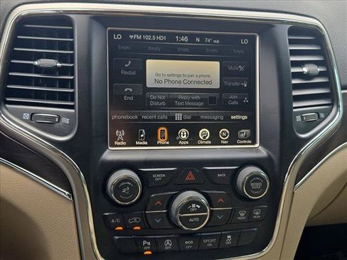 Used 2017 Jeep Grand Cherokee Limited AWD/4WD image 14