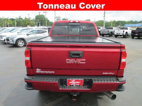Used 2019 GMC Sierra 2500 Denali w/ Duramax Plus Package AWD/4WD image 8