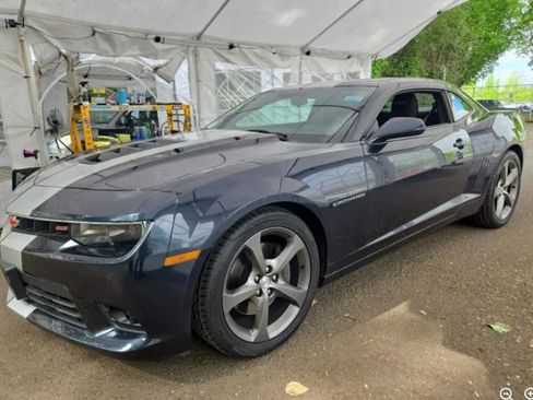 Used 2014 Chevrolet Camaro SS w/ RS Package RWD image 4