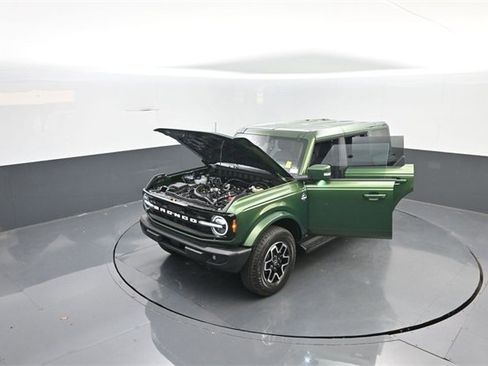 Certified 2025 Ford Bronco Outer Banks image 32