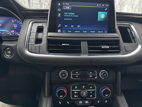 Used 2023 Chevrolet Suburban RST w/ Sport Performance Package image 9