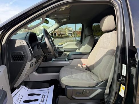 Used 2019 Ford F150 XLT w/ Equipment Group 302A Luxury AWD/4WD image 9