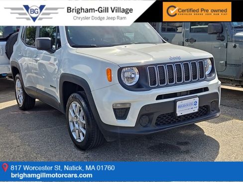 Used 2023 Jeep Renegade Latitude image 1