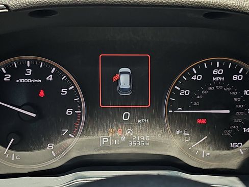 Certified 2025 Subaru Crosstrek 2.5i Wilderness w/ Crosstrek Mirror Package AWD/4WD image 18