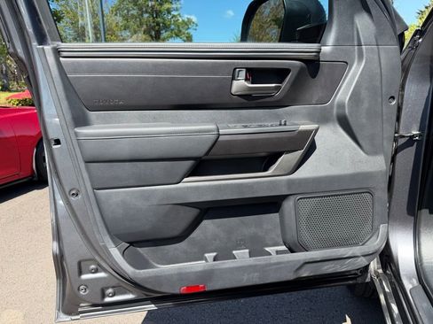 Used 2025 Toyota Tundra SR5 AWD/4WD image 11