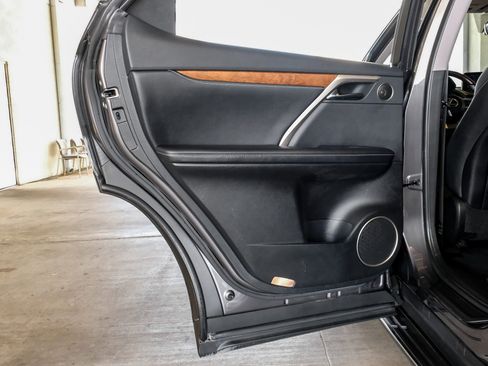 Used 2022 Lexus RX 350L FWD w/ Premium Package image 46