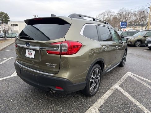 Used 2023 Subaru Ascent Touring image 8