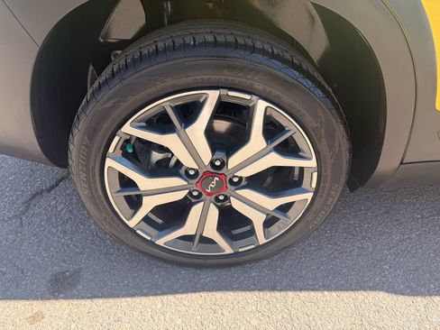 Used 2022 Kia Seltos SX AWD/4WD image 8