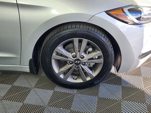 Used 2018 Hyundai Elantra Value Edition image 9