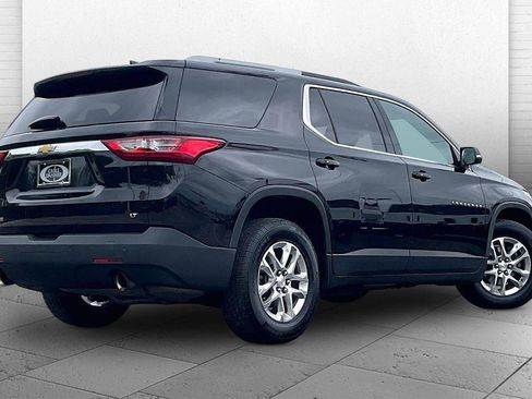 Used 2018 Chevrolet Traverse LT FWD image 14