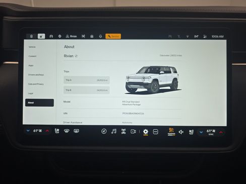 Used 2025 Rivian R1S Adventure AWD/4WD image 29