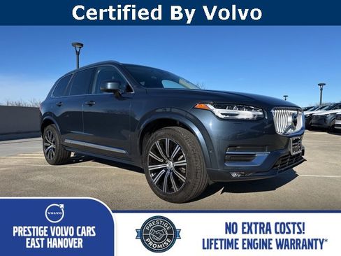 Certified 2025 Volvo XC90 B6 Plus image 1