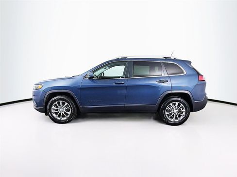 Used 2021 Jeep Cherokee Latitude Lux w/ Comfort/Convenience Group AWD/4WD image 4